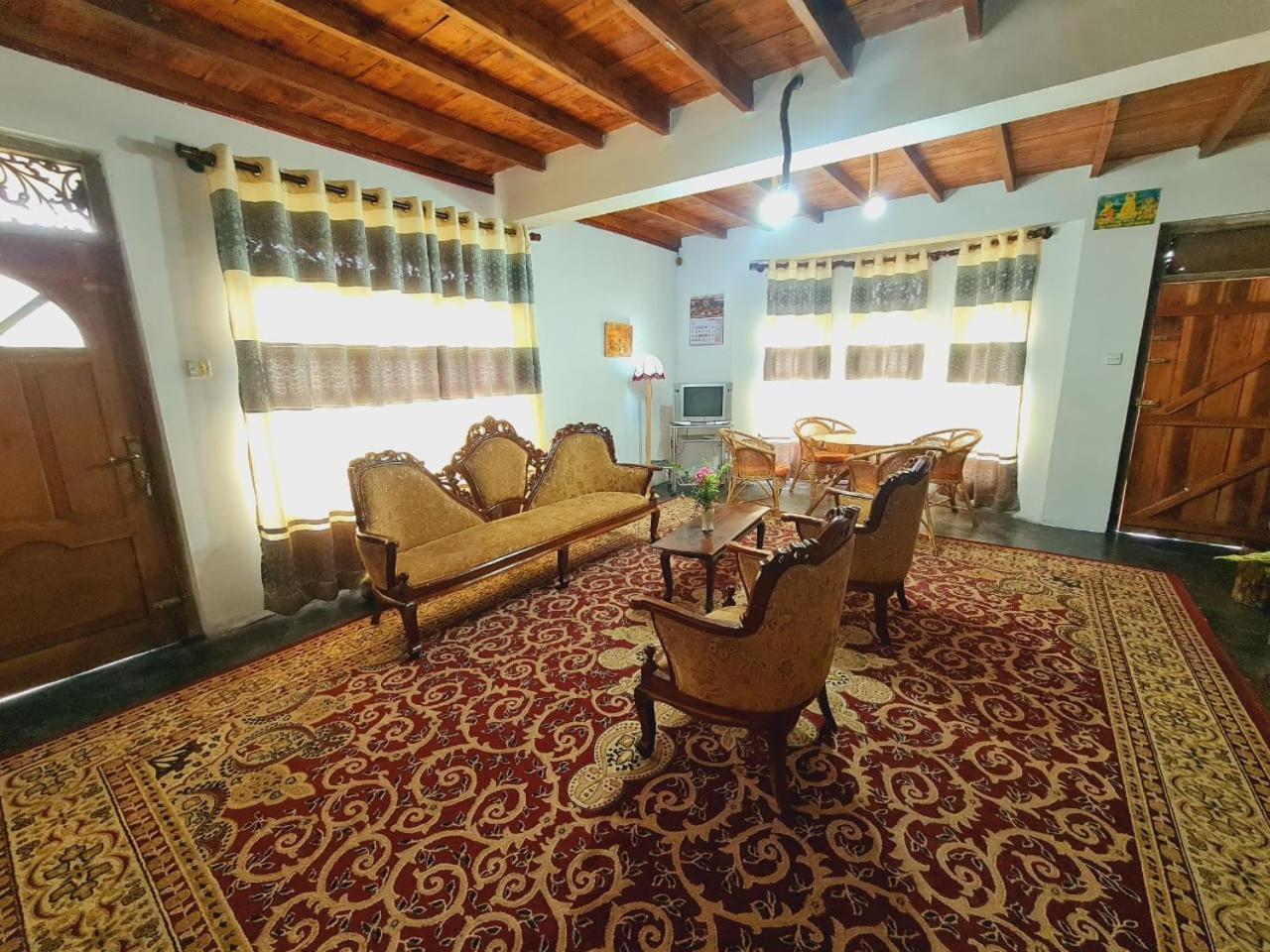 Sasru Holiday Home ヌワラ・エリヤ エクステリア 写真
